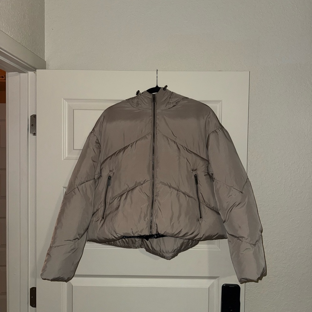 NWT Zara Puffer Jacket